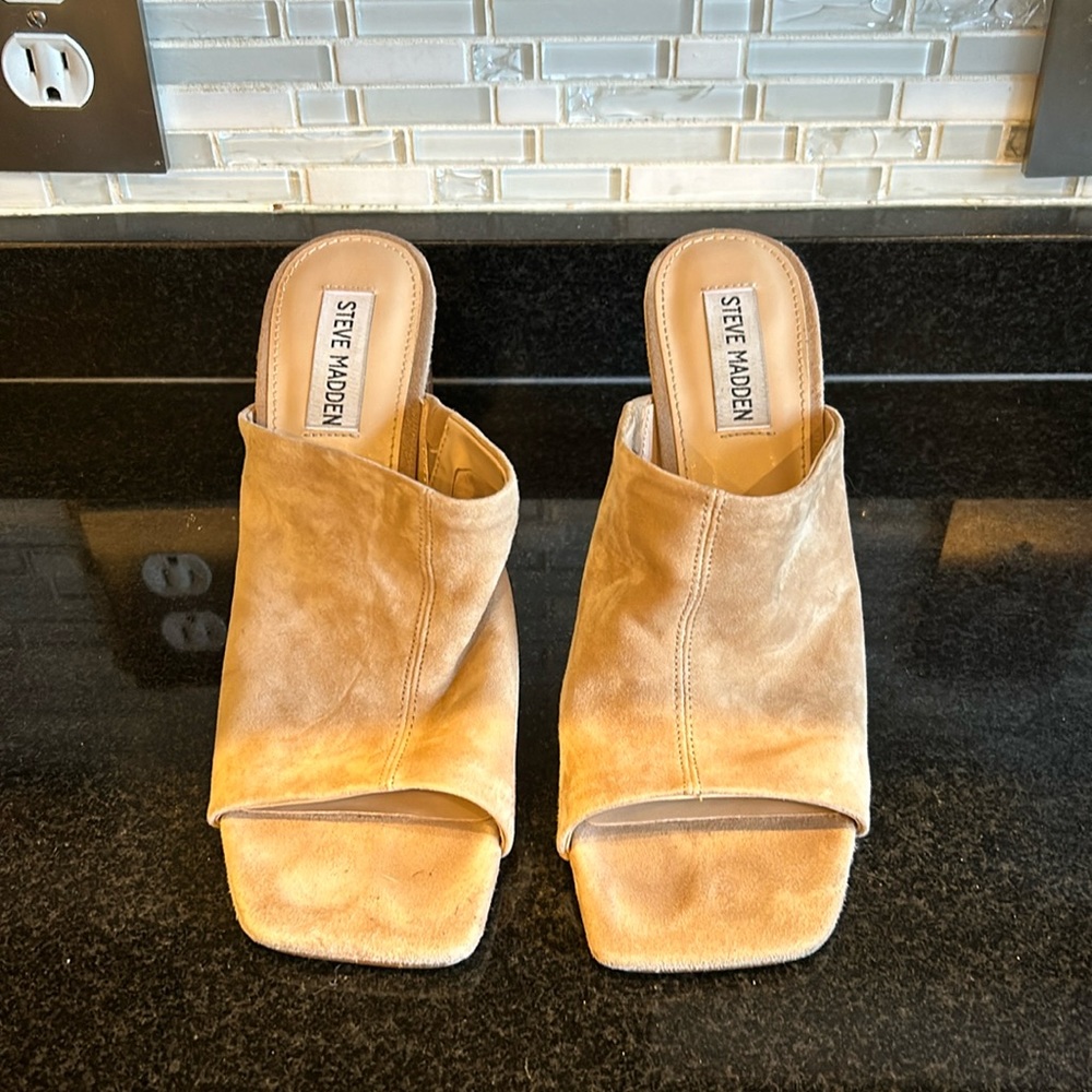 Size 8 Steve Made Tan Suede Open Toe Mule